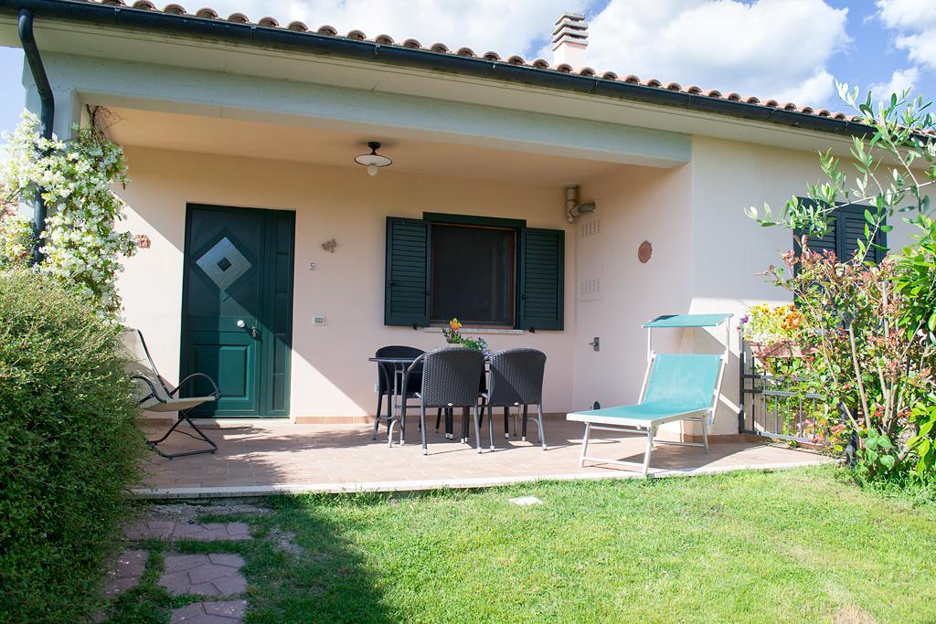 Poggio Degli Olivi Pension Saturnia Buitenkant foto